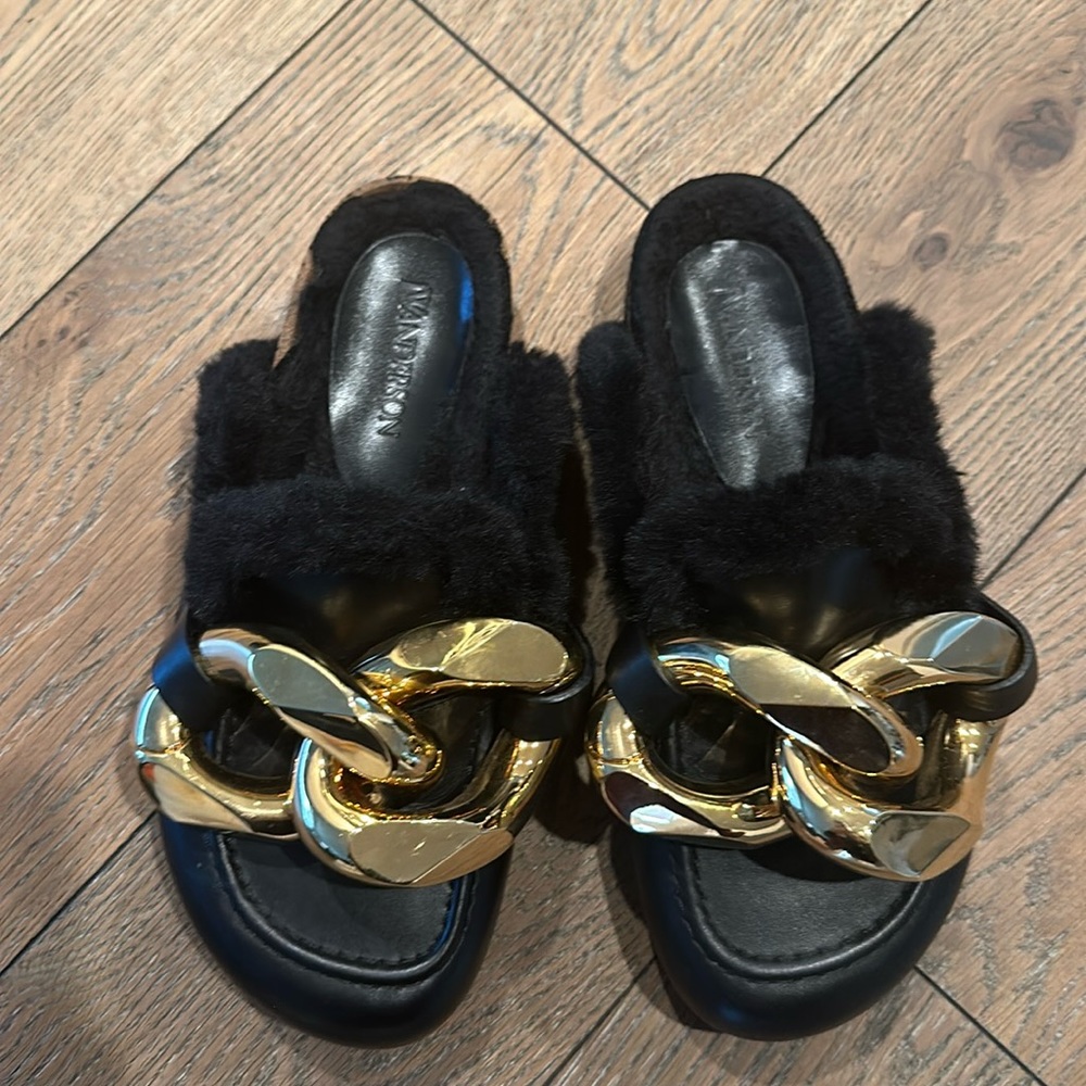 JW Anderson Shearling loafer Mule